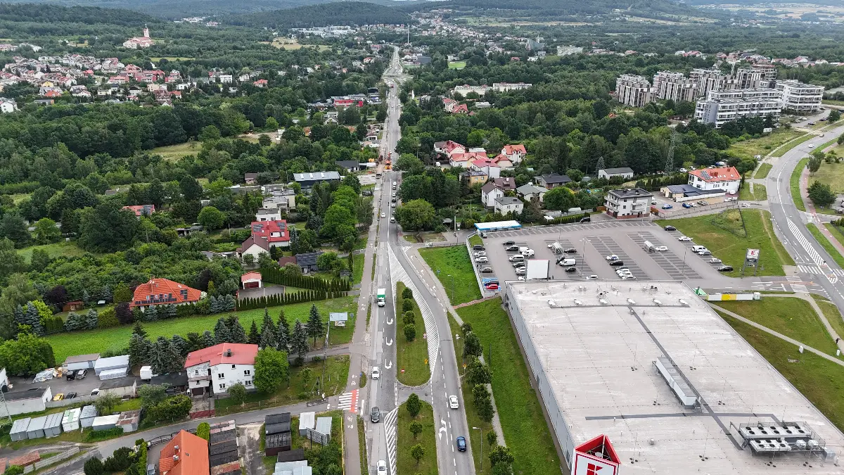 Remont ulicy Warszawskiej: Dwie oferty, budżet do uzupełnienia
