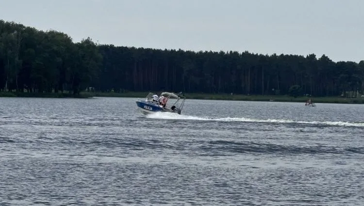 Patrol wodny ujawnia nietrzeźwych użytkowników rowerków wodnych