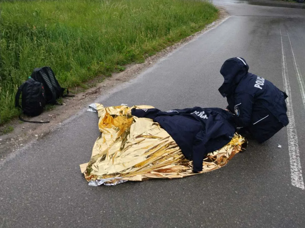 Interwencja dzielnicowych ratuje zdrowie kobiety