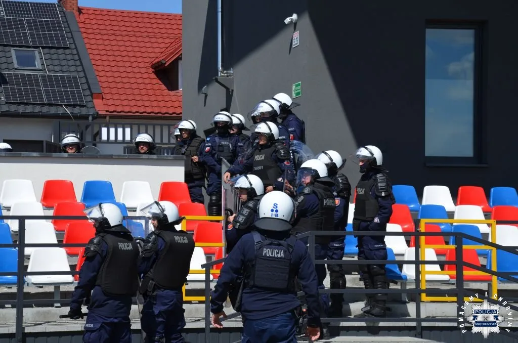 Zakończył się cykl szkoleń dla policji na stadionach