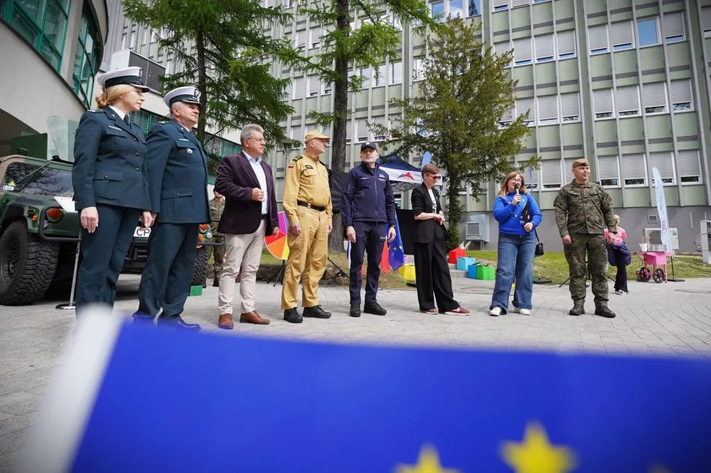 Uroczystości 1 Maja z udziałem policjantów ze Świętokrzyskiego