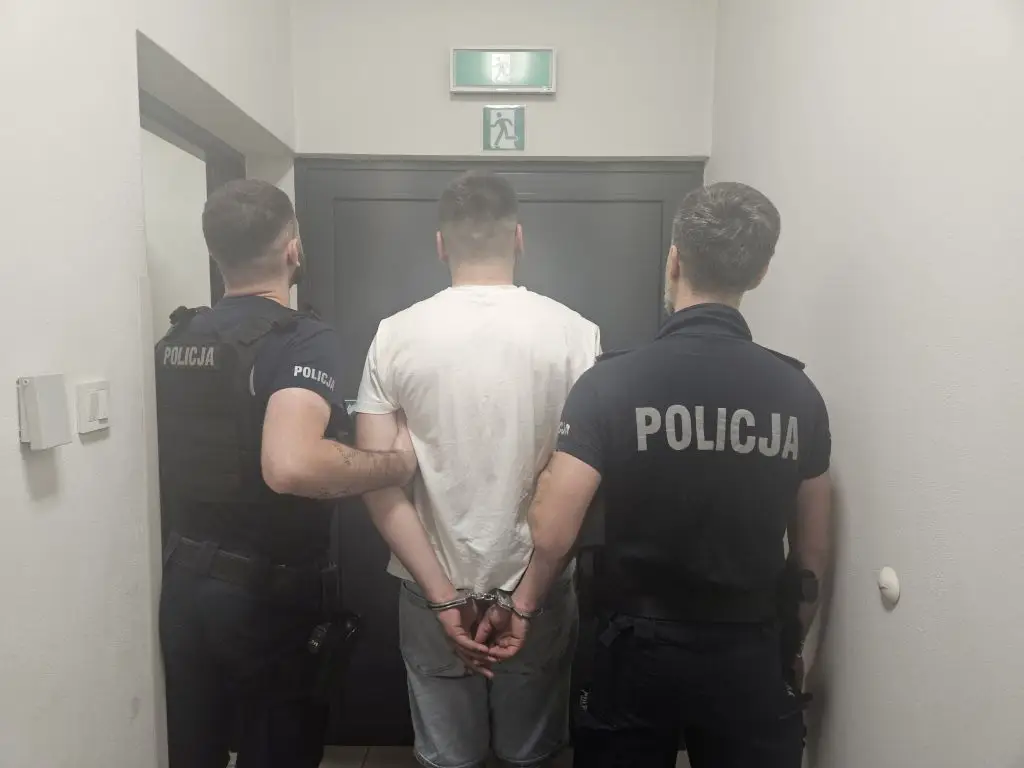 Sąd ukarał nietrzeźwego kierowcę po ucieczce przed policją