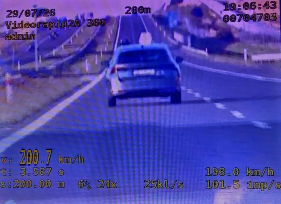 Kierowca skody przekroczył dozwoloną prędkość o 80 km/h