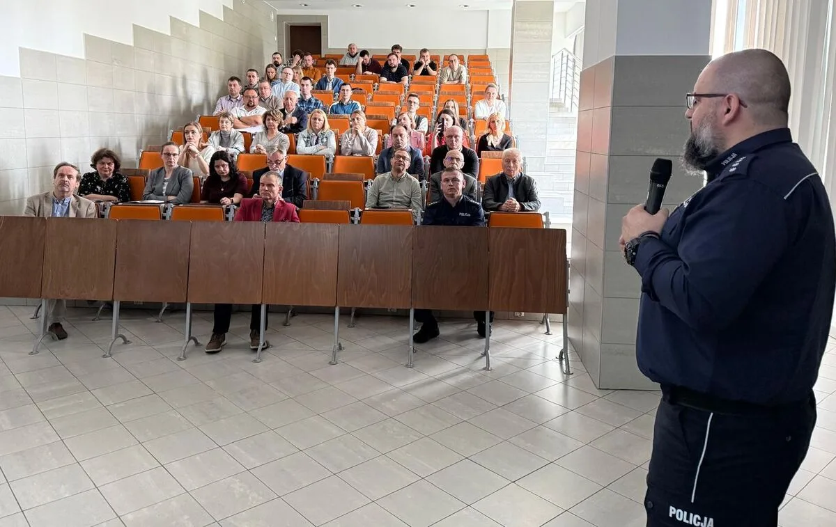Wykład o bezpieczeństwie na Politechnice Świętokrzyskiej