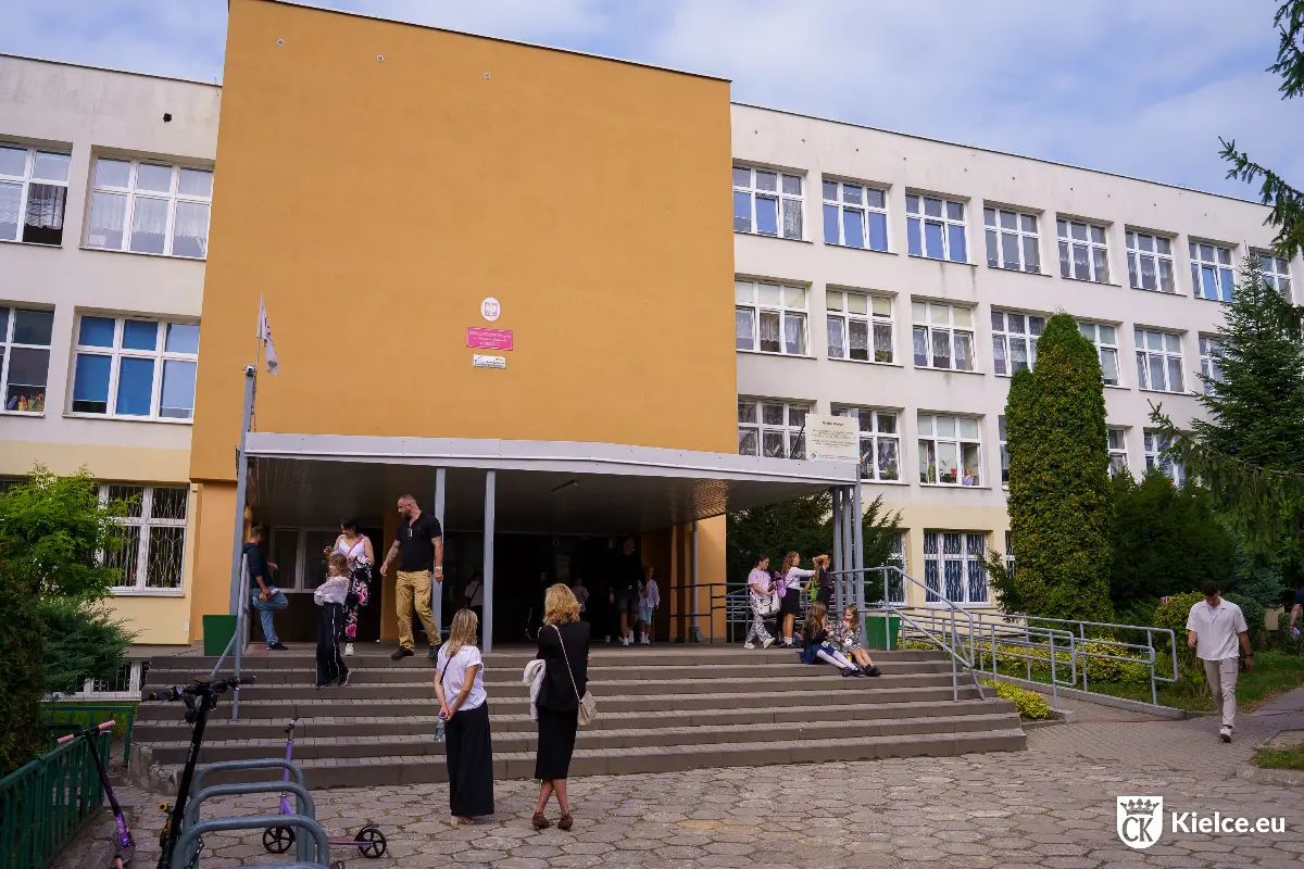 Nabór wniosków o stypendia dla uczniów na rok szkolny 2026/2027