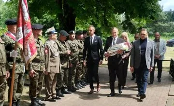 Upamiętnienie ofiar niemieckich pacyfikacji w gminie Mniów