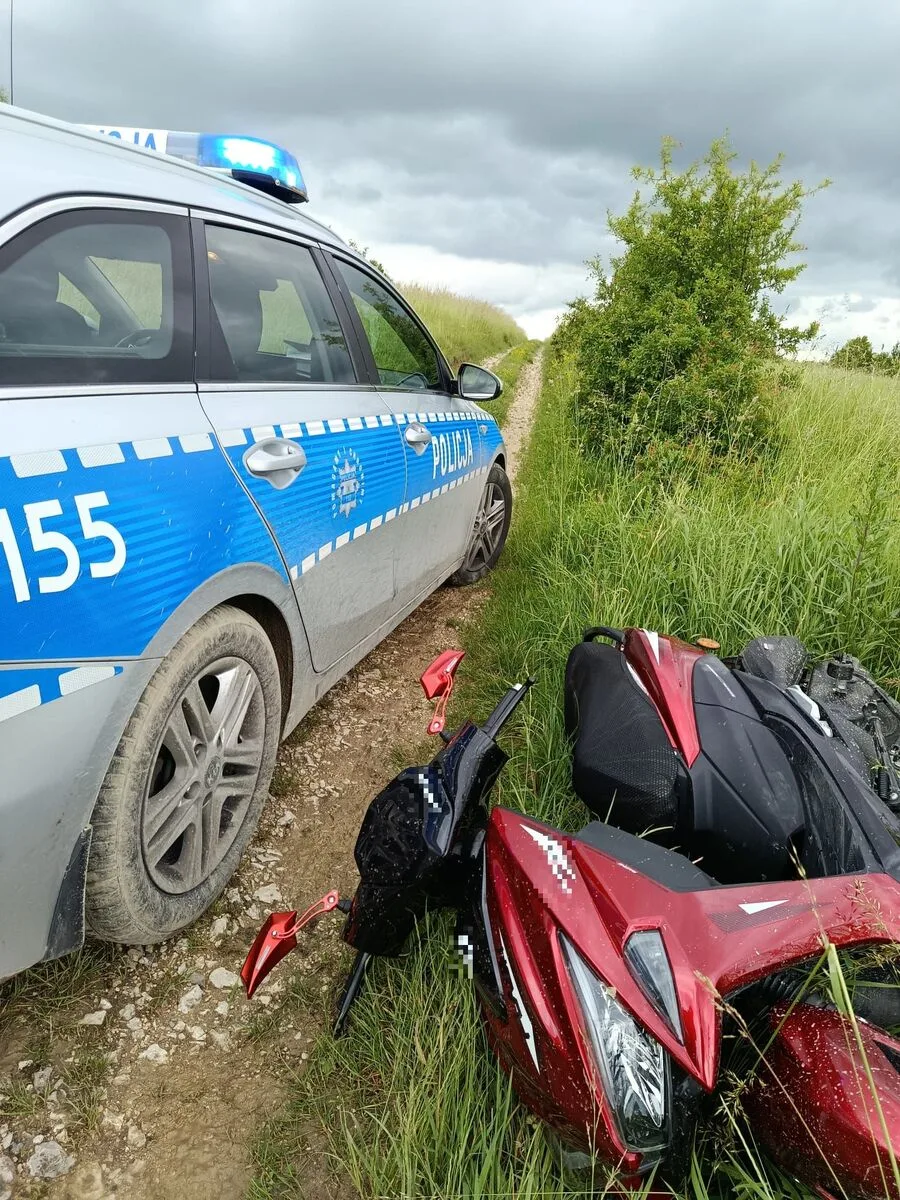 Ucieczka motorowerzysty przed policją w Mikułowicach