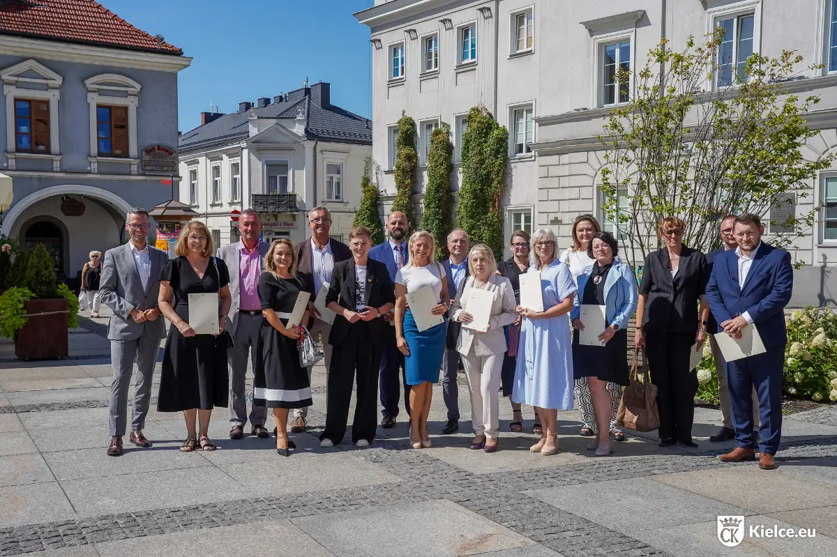 Nowe kadencje dyrektorów w szkołach i przedszkolach w Kielcach