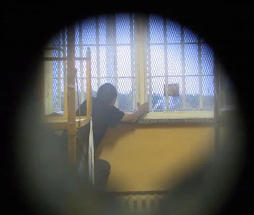 Sześciu poszukiwanych zatrzymanych przez policję