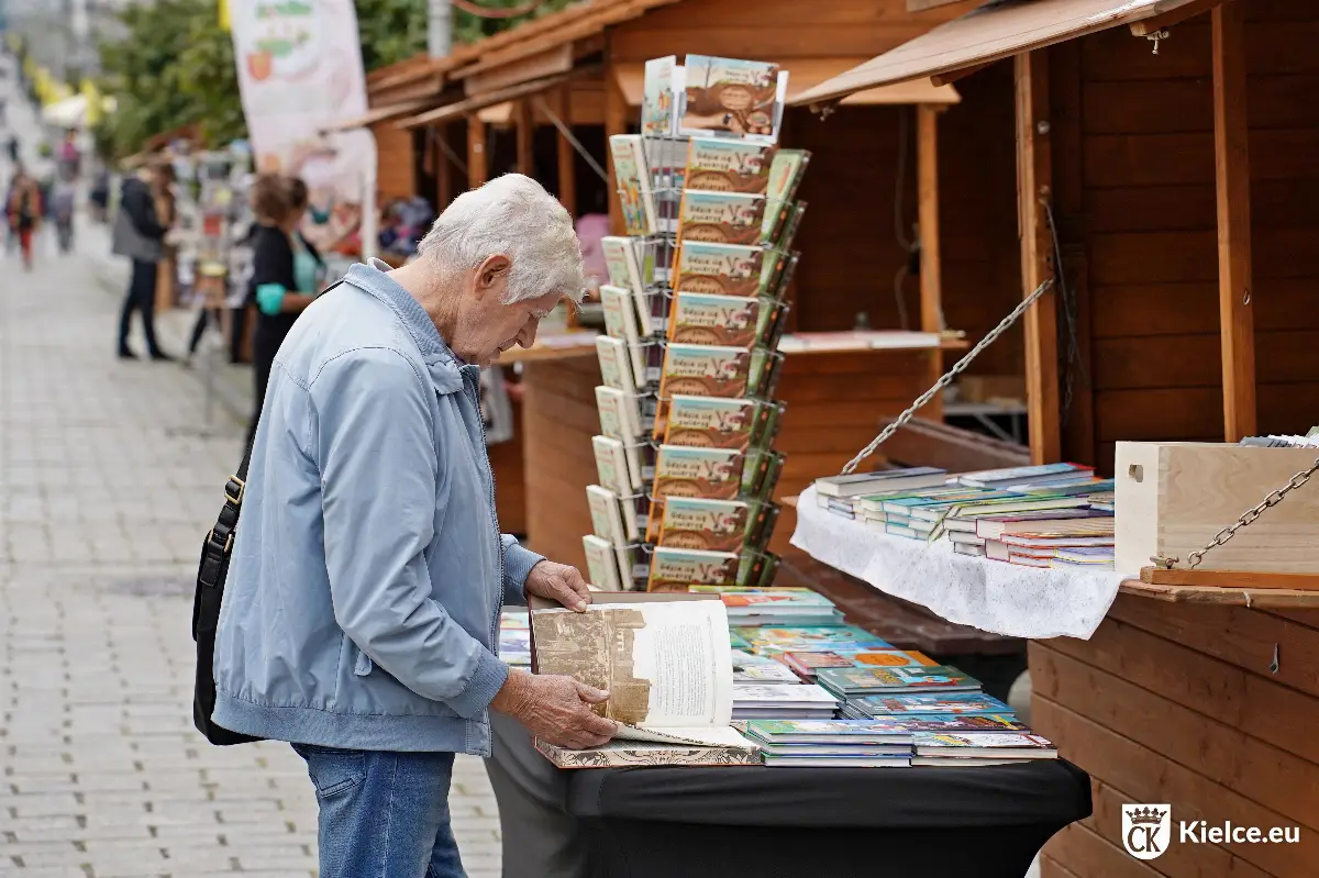 VI Festiwal Herlinga-Grudzińskiego w Kielcach: Temat przewodni to 'Obecność'