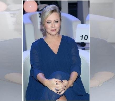 Agnieszka Wagner podczas aktywności związanej z jej zainteresowaniami, np. podróży, sportu, lub w naturalnej pozie, odzwierciedlającej jej osobowość.